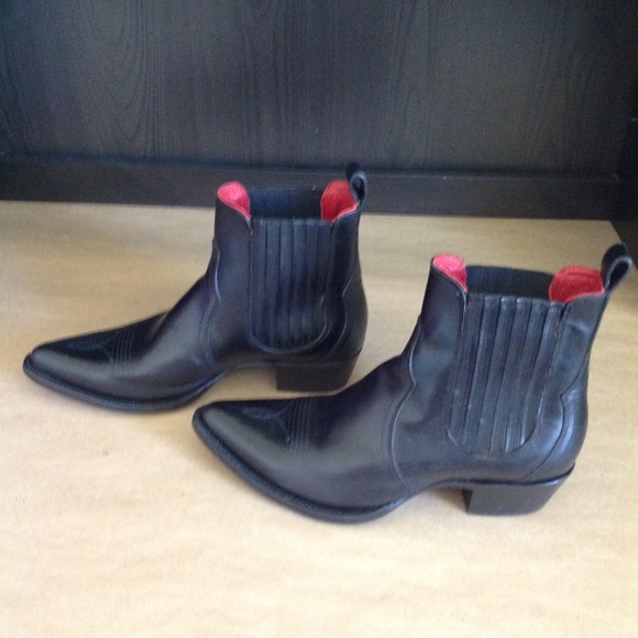 matt shultz frye boots